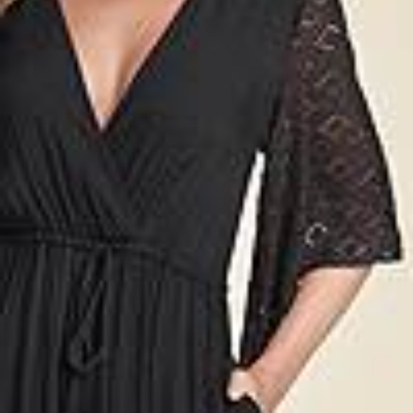 VENUS NEW WITH OUT TAGS WIDE LEG LACE JUMPSUIT - Picture 3 of 4